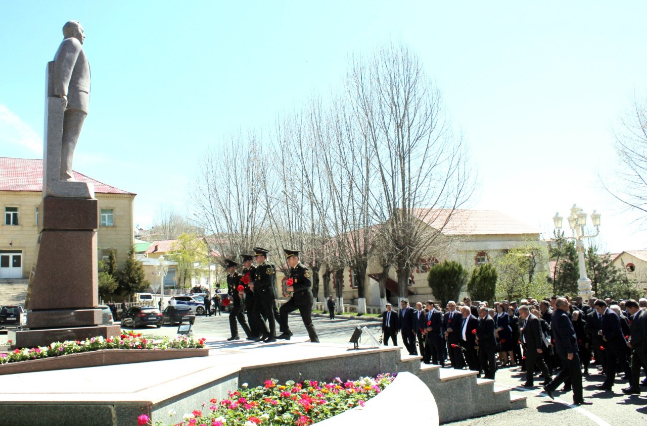 Daşkəsəndə Ümummilli Liderin 103-cü ildönümü münasibətilə tədbir keçirilib - FOTOLAR
